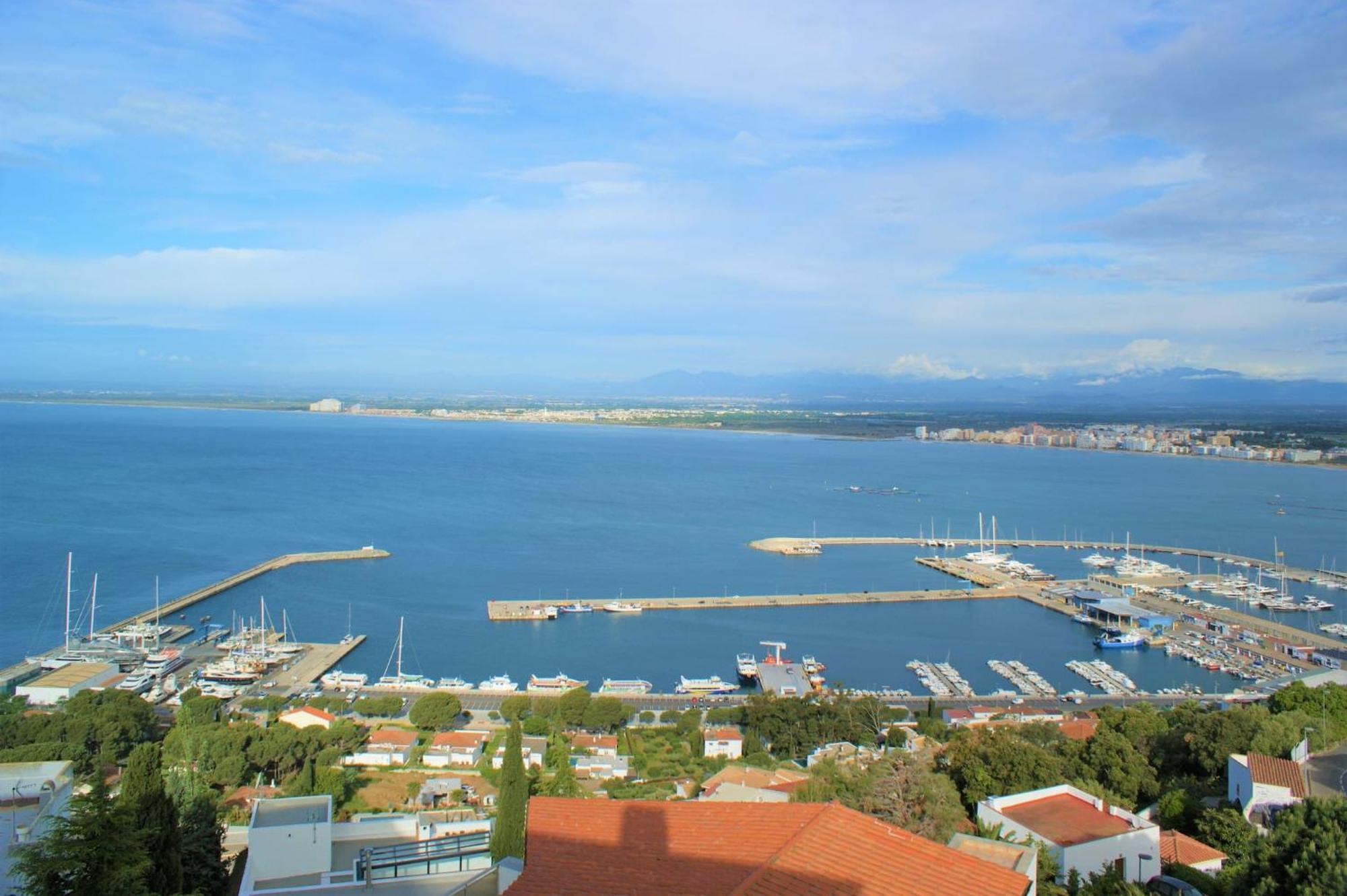Apartamento Precioso piso con vistas espectaculares del mar Rosas Exterior foto