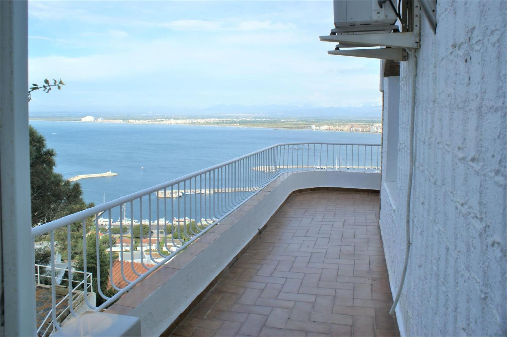 Apartamento Precioso piso con vistas espectaculares del mar Rosas Exterior foto